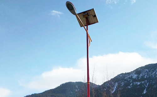 如何选择高质量的中宁太阳能路灯材料：全方位指南